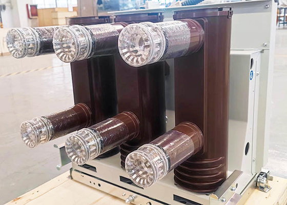 12KV εσωτερικό ανακλήσιμο κενό εναλλασσόμενο ρεύμα υψηλής τάσης διακοπτών 1250A VCB για το μηχανισμό διανομής