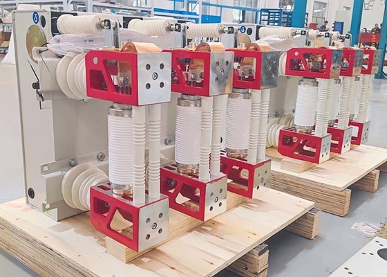 50KA τριφασικό εναλλασσόμενο ρεύμα 50HZ 12KV διακοπτών υψηλής τάσης κενό επάνω σε 4000A