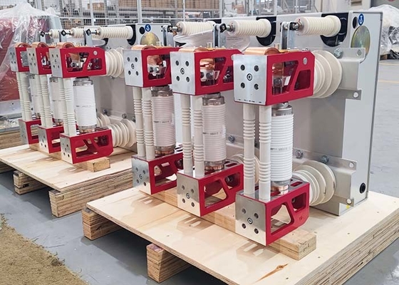 50KA τριφασικό εναλλασσόμενο ρεύμα 50HZ 12KV διακοπτών υψηλής τάσης κενό επάνω σε 4000A