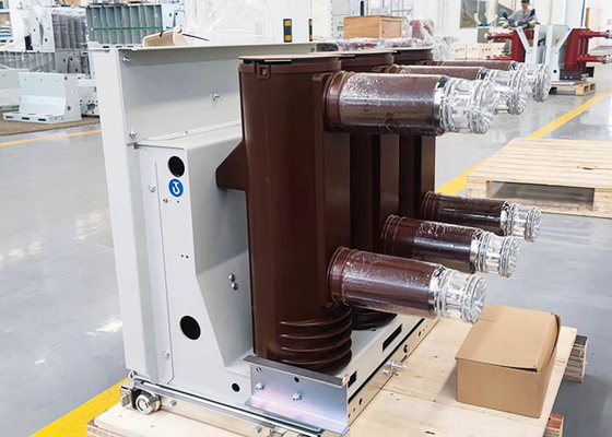 VS1-12 τριφασική δύναμη 630A 25KA διακοπτών 12KV 50hz ηλεκτρικού εξοπλισμού κενή