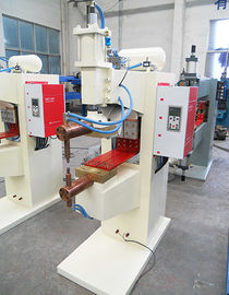 Πνευματικό συνεχές ρεύμα 300-800kg 50Hz 60HZ αναστροφέων μηχανών συγκόλλησης αντίστασης σημείων